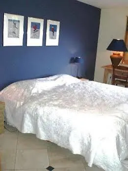 Merles 14 Hotel